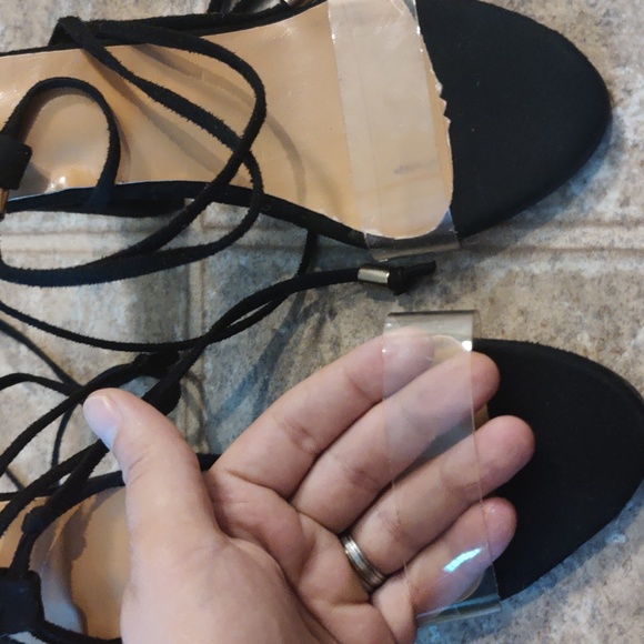 Sandals - Picture 3 of 5